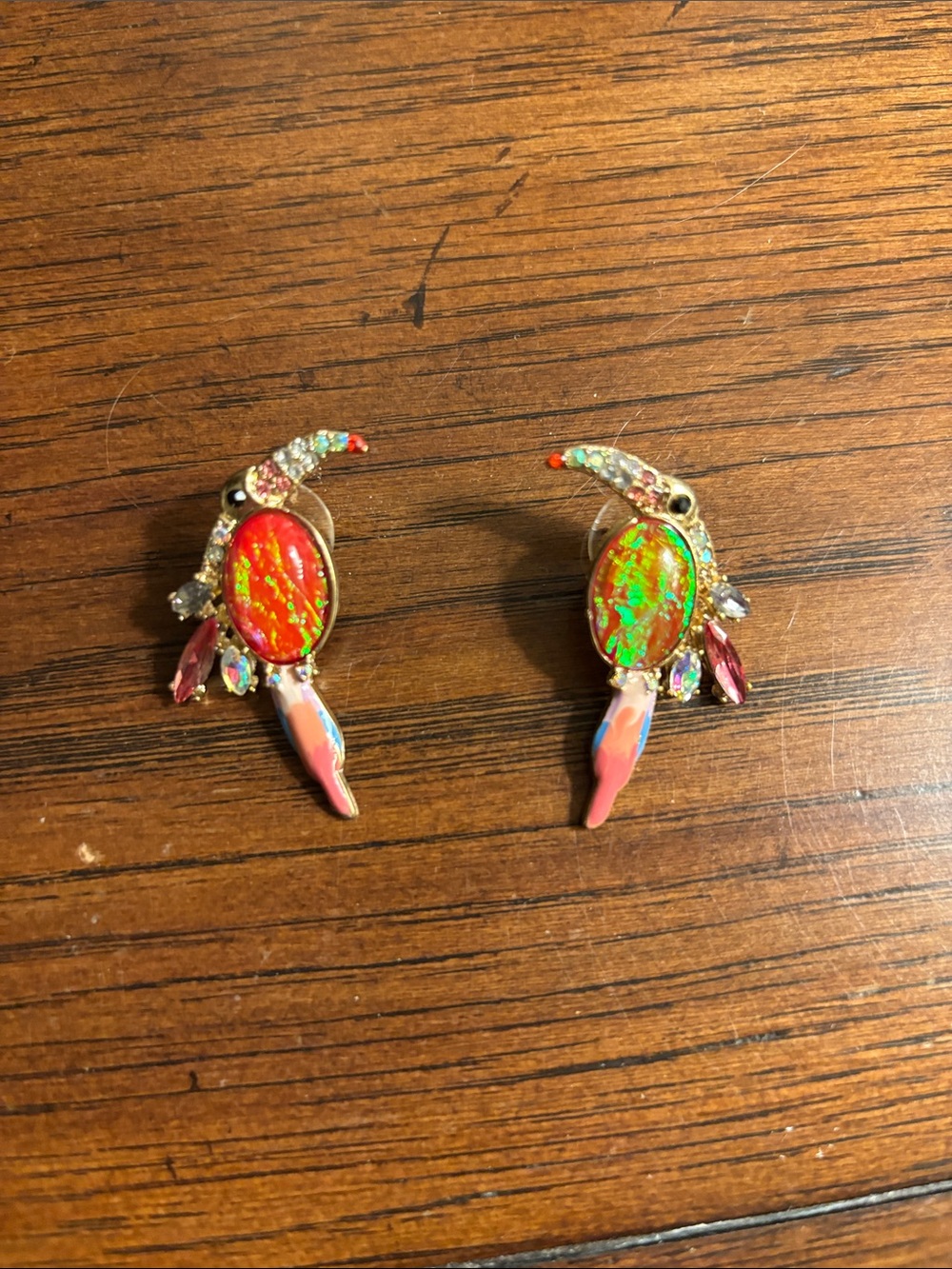 HTF Betsey Johnson Signed Parrot Bird Earrings Rhinestone Enamel Iridescent BJ